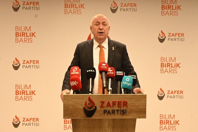 Ümit Özdağ, Turgutlu'daki okul saldırısına 'her türlü şiddeti lanetliyorum' dedi