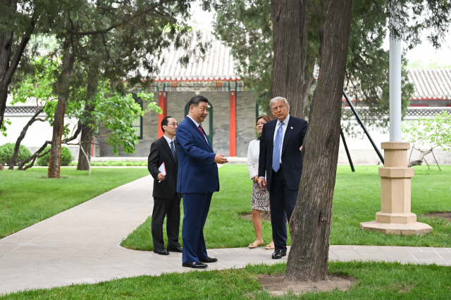 Xi, Çin-ABD ilişkilerini istikrara doğru yönlendiriyor