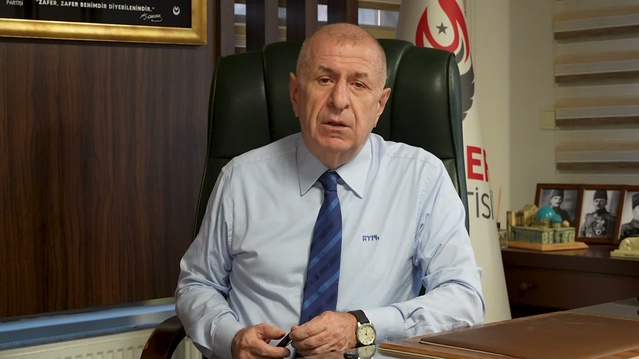 Ümit Özdağ, Şimşek'e 20 milyar dolarlık fon kaybında 11 aydır tedbir alınmamasını sordu