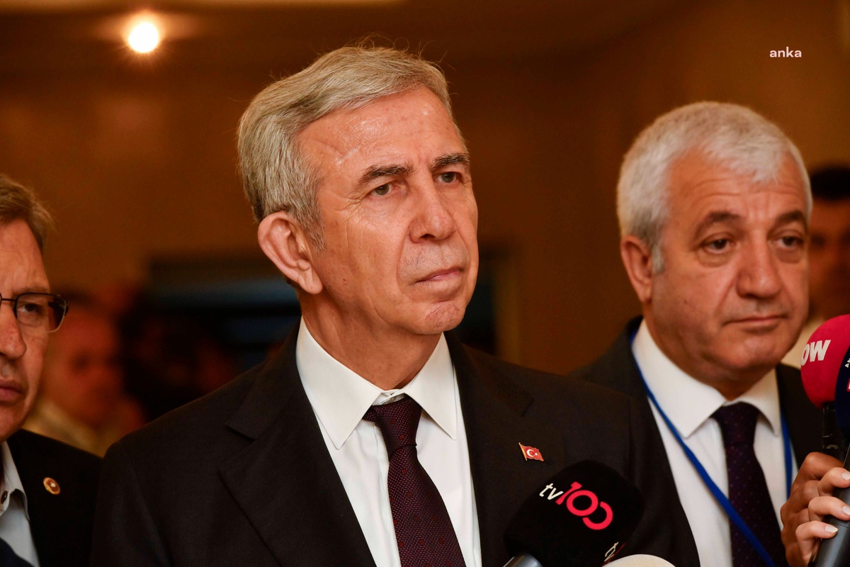 ABB Başkanı Mansur Yavaş, CHP\'den istifa edip bağımsız devam edeceğini açıkladı