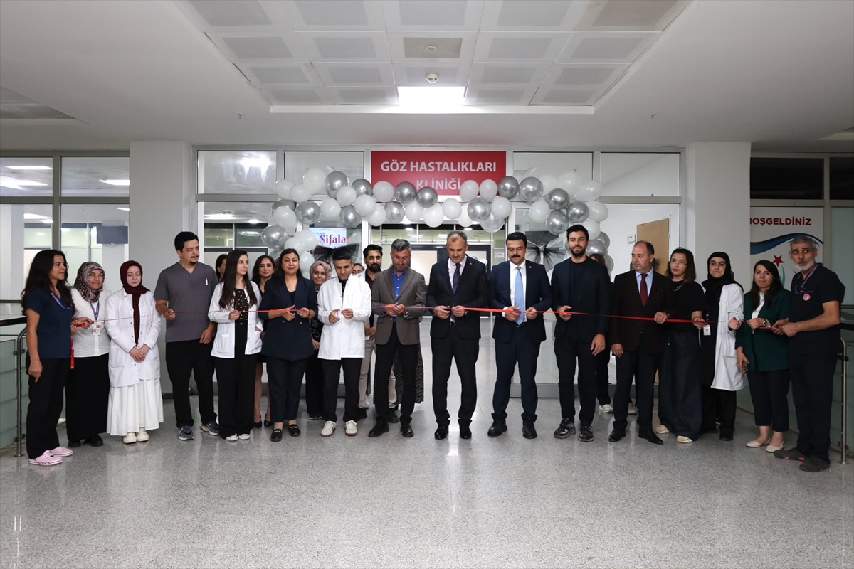 Ağrı Eğitim ve Araştırma Hastanesinde 12 odalı göz kliniği 4 asistanla açıldı