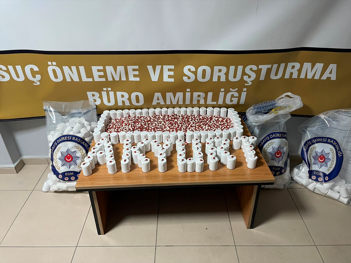 Ankara Akyurt\'ta 24 bin 330 sentetik ecza ele geçirildi, 3 kişi tutuklandı