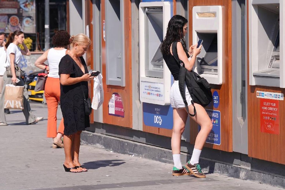 ATM\'lerde bir devir kapanıyor!