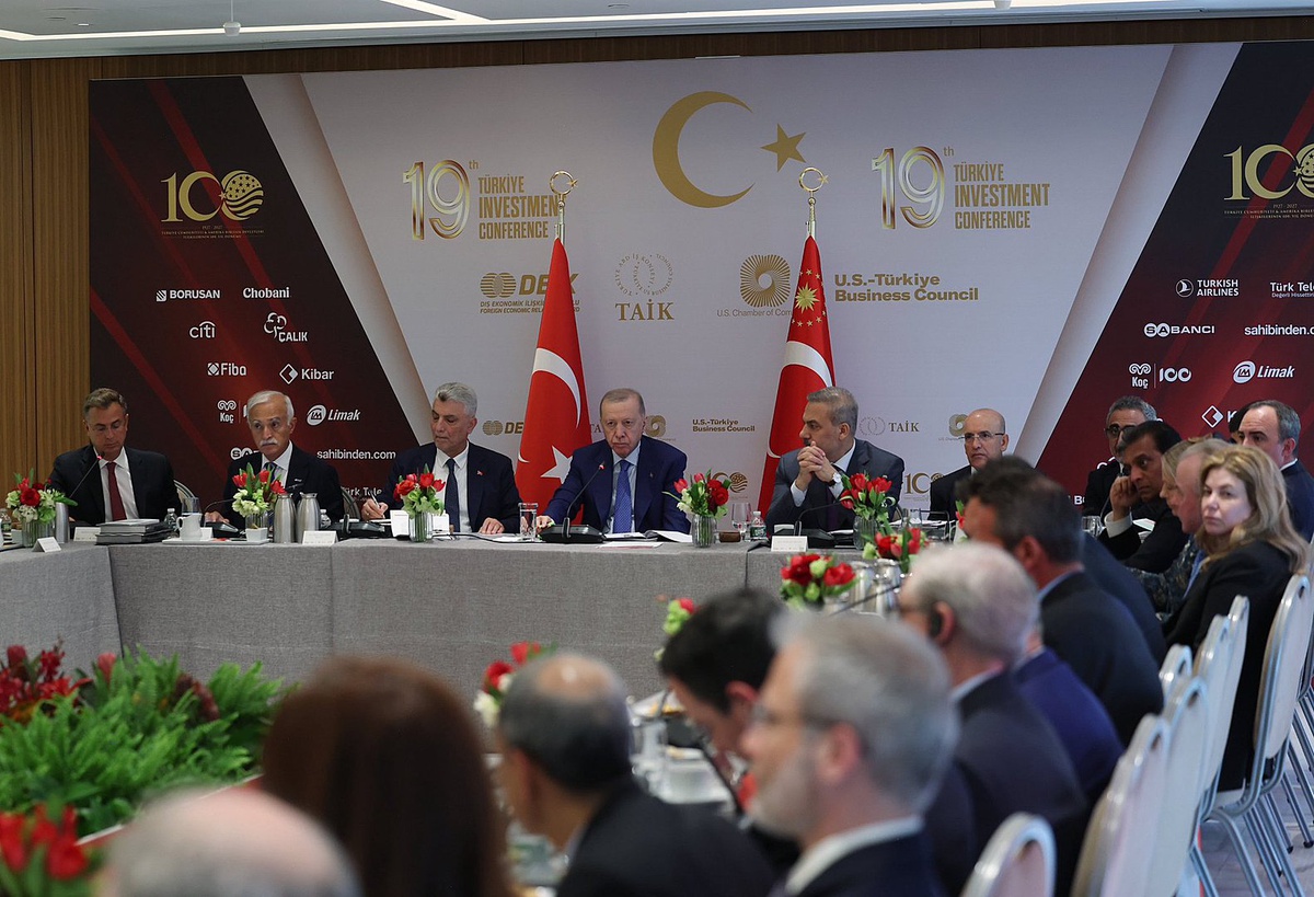 Bakan Bolat: ABD’li şirketlerin yatırımlarını artırmak için çalışmalarımızı sürdürüyoruz