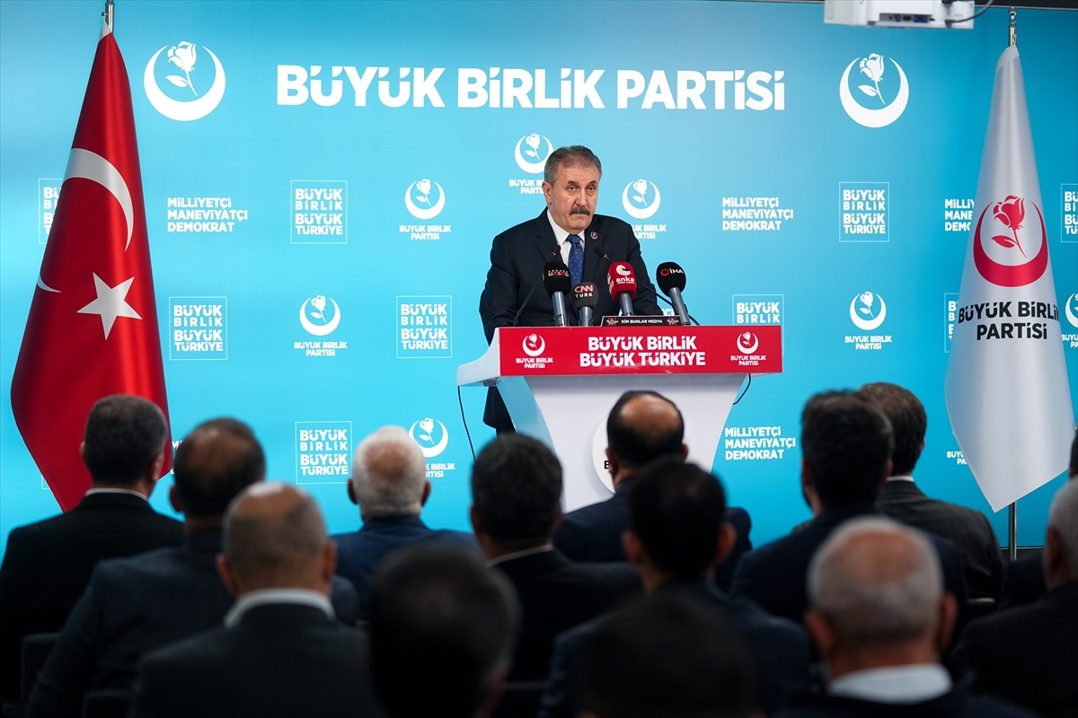 BBP Genel Başkanı Destici, basın toplantısı düzenledi: