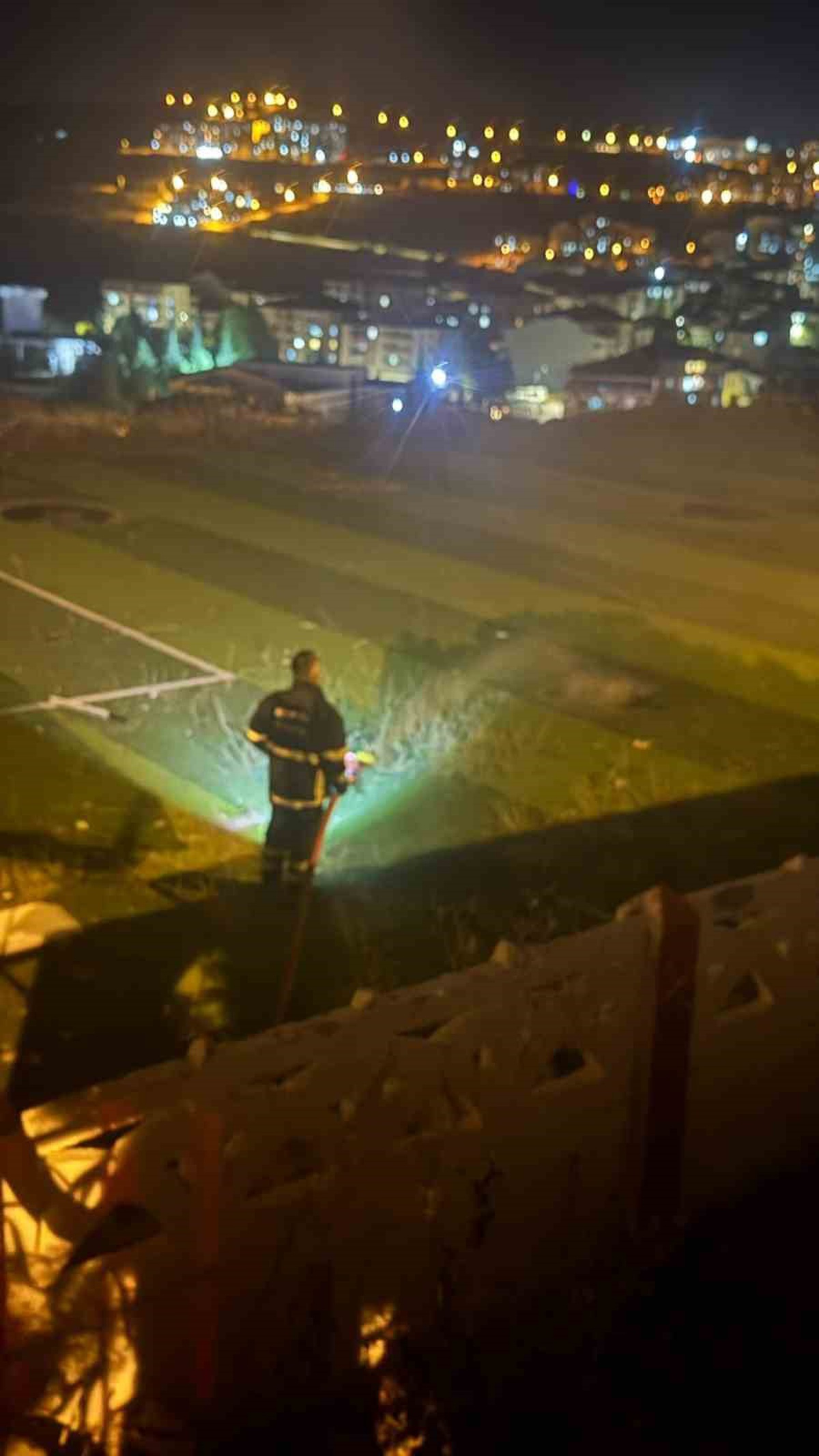 Bilecik\'te iki mahallede çıkan yangınlar can kaybı yaşanmadan söndürüldü