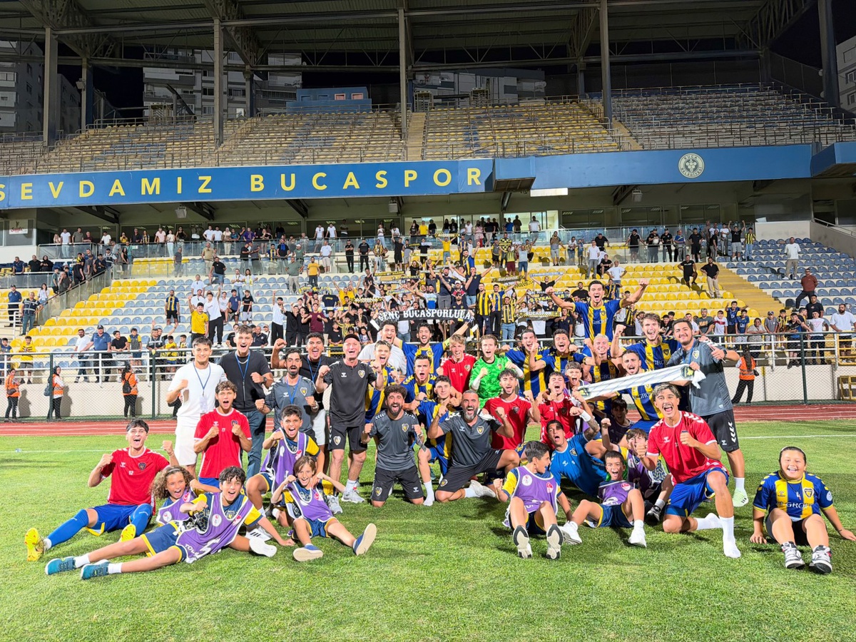 Altay derbisi öncesi Bucaspor 1928'de sportif direktör ve 5 futbolcu ayrıldı