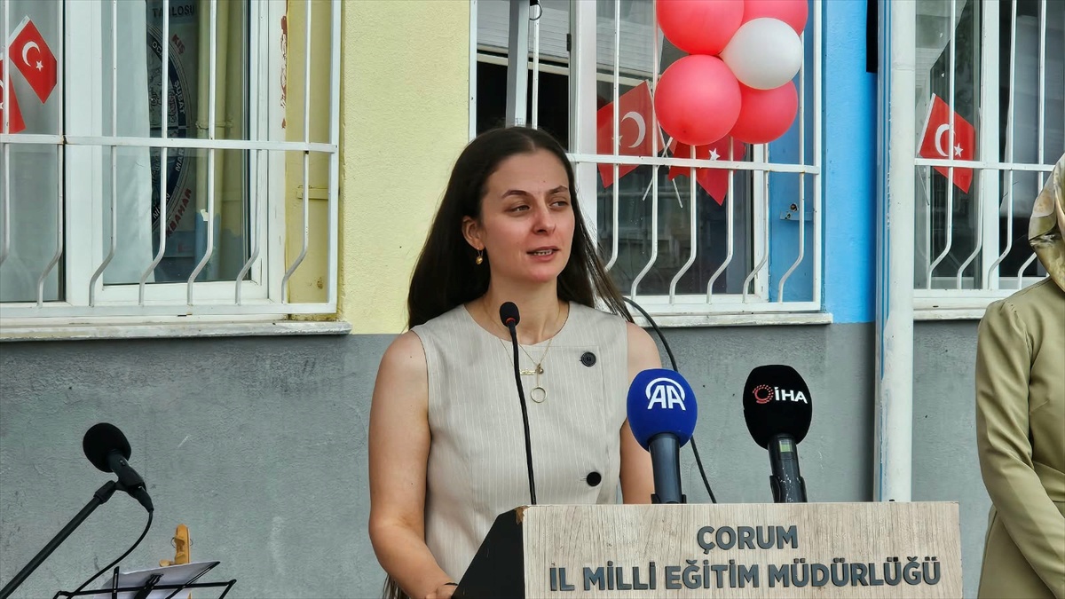 Yasemen Bolat, eşi Berkant Bolat anısına Çorum Düvenci\'de 9. müzik atölyesi kurdu