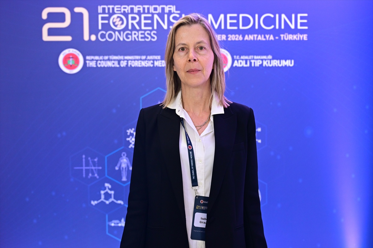 EUDA yetkilisi Gıraudon, Antalya\'da uyuşturucu ölümlerini azaltan programları anlattı