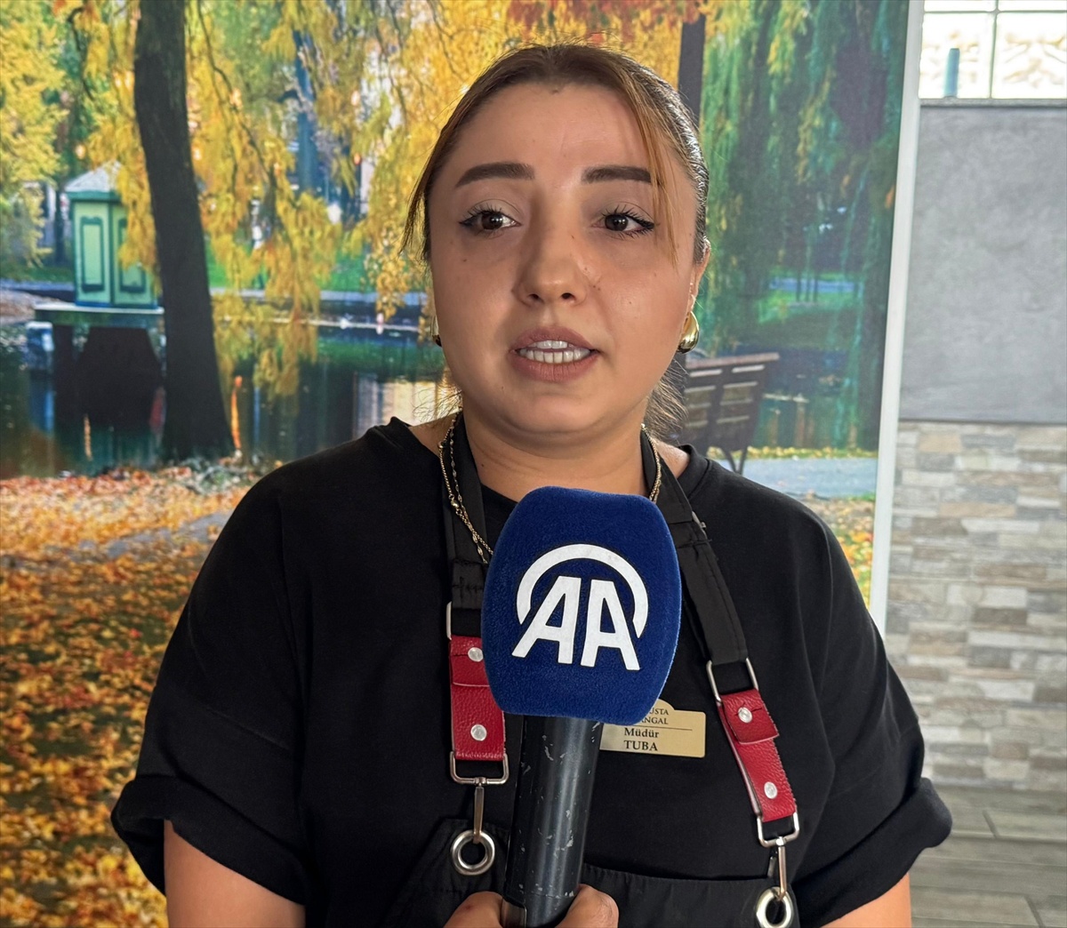 Giresun Tirebolu\'da genç kadını 5 Heimlich manevrasıyla Prof. Günaydın kurtardı
