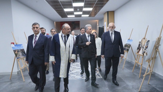 HAVELSAN Başkanı Mantar, Esenyurt Üniversitesi'nde savunma sanayisini anlattı