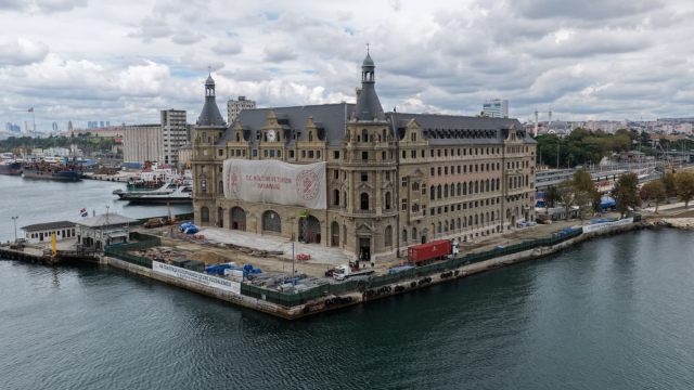 Haydarpaşa’nın temellerinde kritik tespit: Ahşap kazıkların yüzde 80’i yok olmuş