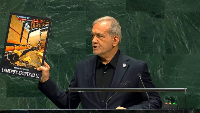 İran Cumhurbaşkanı BM kürsüsüne çıktı, ABD heyeti salonu terk etti