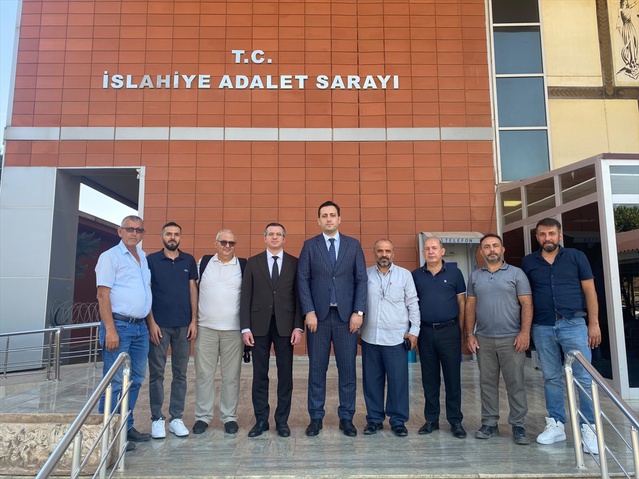 İslahiye'de Başsavcı Şahin ve Baloğlu, gazetecilerle deprem çalışmalarını görüştü