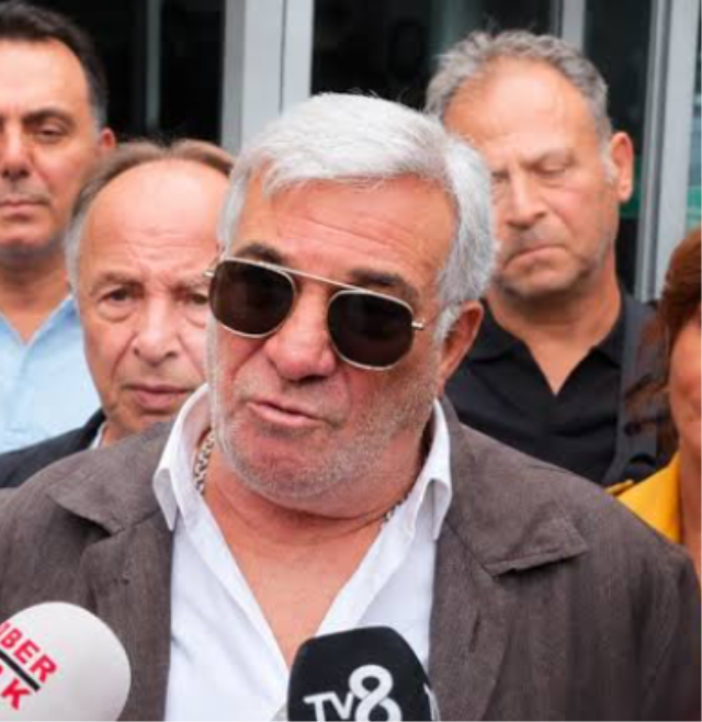 Kadir İnanır'ın yeğeni inşaatta görüntülendi! <a class='keyword-sd' href='/miras/' title='Miras'>Miras</a> sorusuna bakın ne dedi