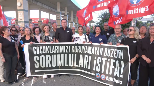 Manisa'da 11 öğrenci saldırıda yaralandı, Eğitim-İş İzmir sorumluları istifaya çağırdı