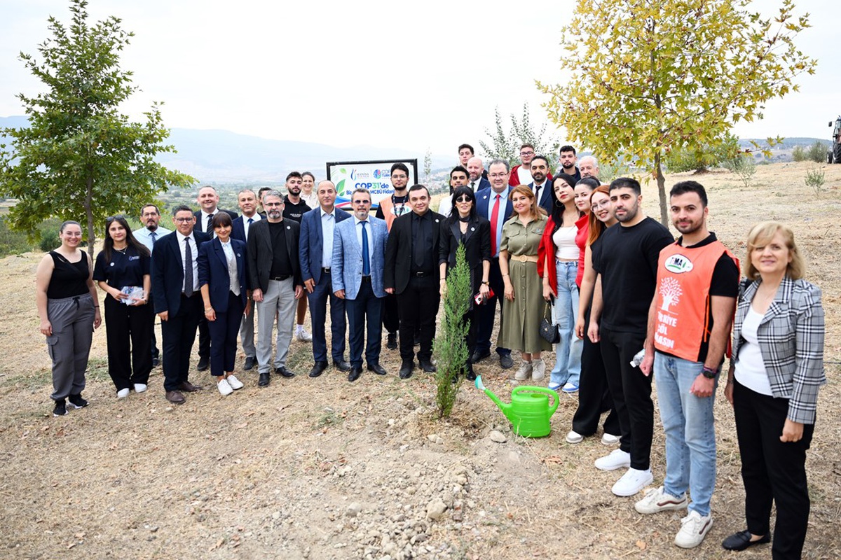 MCBÜ, COP31 yolunda sıfır atık projesini fidan dikimiyle başlattı