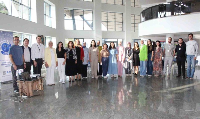 Ulu Kılıç, yaşlılarda ani dalgınlık ve düşme enfeksiyon habercisi olabileceğini söyledi