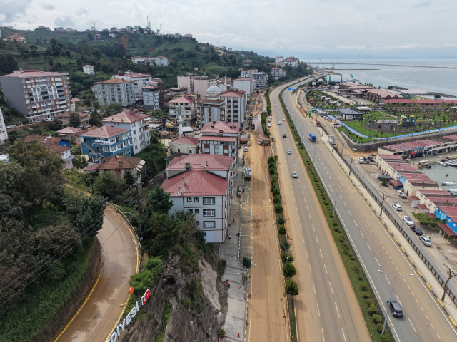 Rize İyidere'de sel sonrası 8 eğitim kurumunda 23 Eylül'de eğitime 1 gün ara verildi