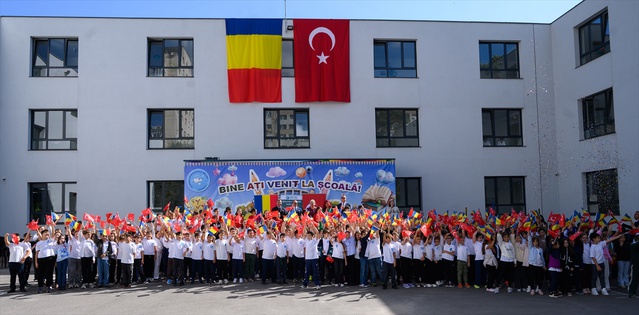 YEE, Romanya'da 25 okulda yaklaşık 1500 öğrencinin Türkçe öğrendiğini açıkladı