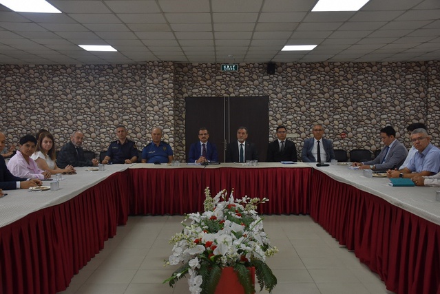 Salihli'de kamu yatırımları ve projeler Kaymakam Güldoğan başkanlığında değerlendirildi