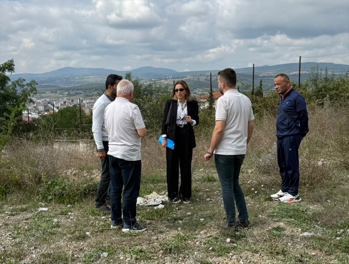 Kavak Anadolu Lisesi\'nde gençlik ve sosyal yaşam kompleksi toplantısı yapıldı