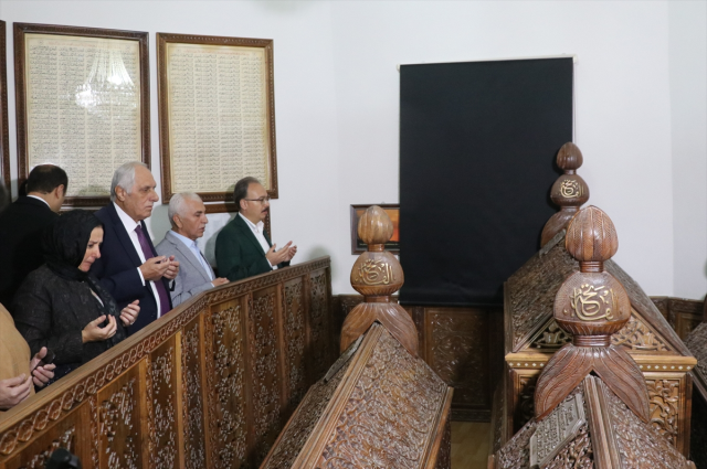 Siirt Tillo'da güneşin ilk ışınları 262 yıl önceki düzenekle türbeye ulaştı