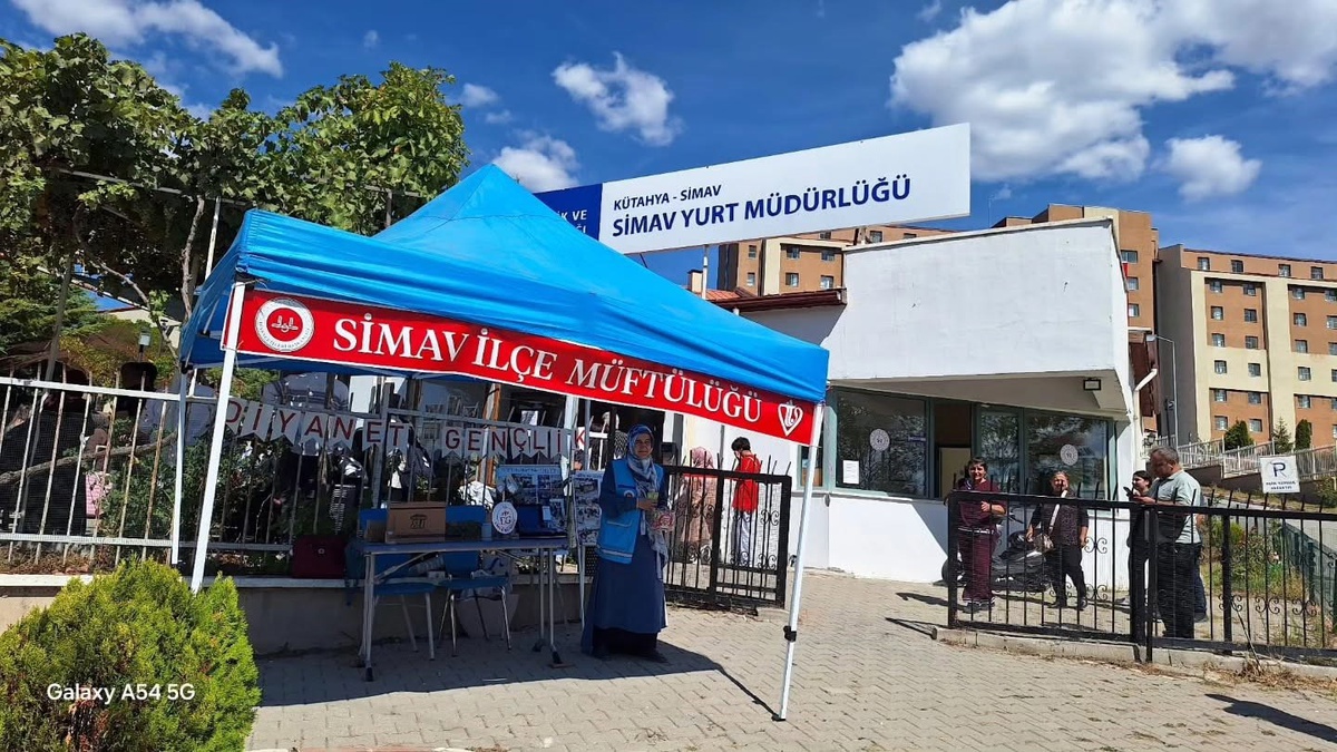 Kütahya Simav\'da KYK erkek yurdunda öğrenci ve velilere manevi danışmanlık tanıtıldı