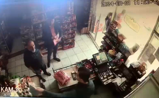 'Siyasi parti broşürü' cinayetinde karar! 21 yaşındaki genci öldüren sanığa indirimli ceza