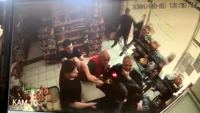 'Siyasi parti broşürü' cinayetinde karar! 21 yaşındaki genci öldüren sanığa indirimli ceza