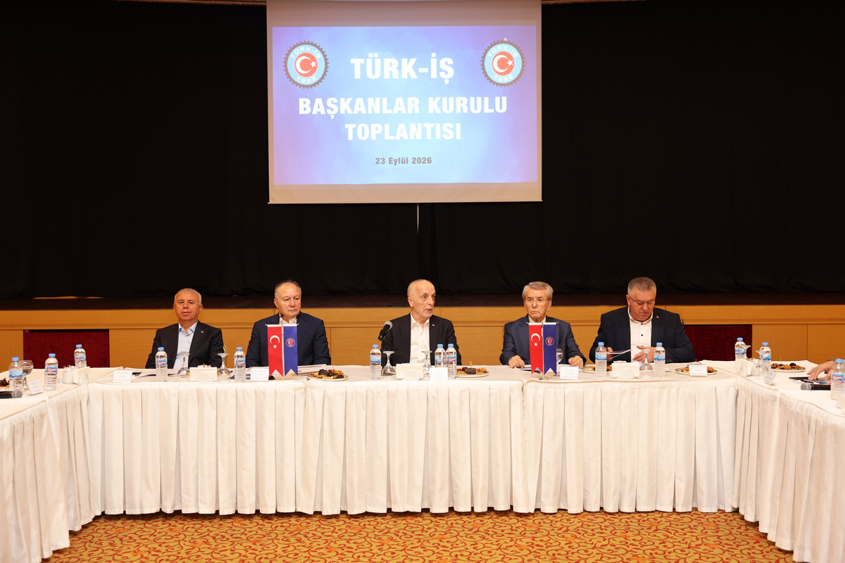 TÜRK-İŞ, 12 talep arasında otoyol ve köprü özelleştirmesine karşı olduğunu açıkladı