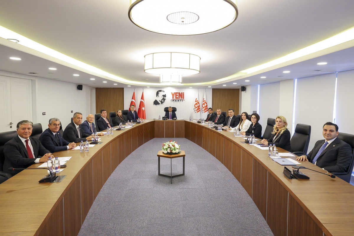 YENİ Parti, 14-15 Kasım\'daki kurultay öncesi 973 ilçede ön seçim yapacak