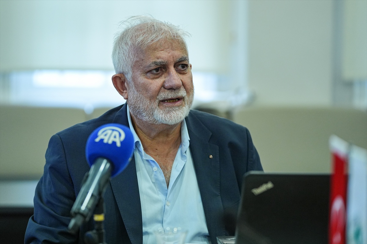 ASDER ve Üsküdar Üniversitesi darbeleri sivil anayasa çalıştayında ele aldı