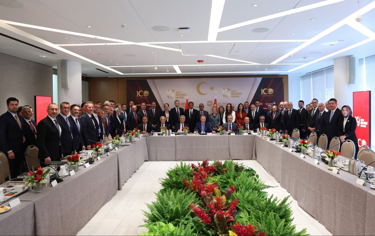 Bakan Kacır: Türkiye-ABD ekonomik ilişkilerini yeni bir seviyeye taşımakta kararlıyız