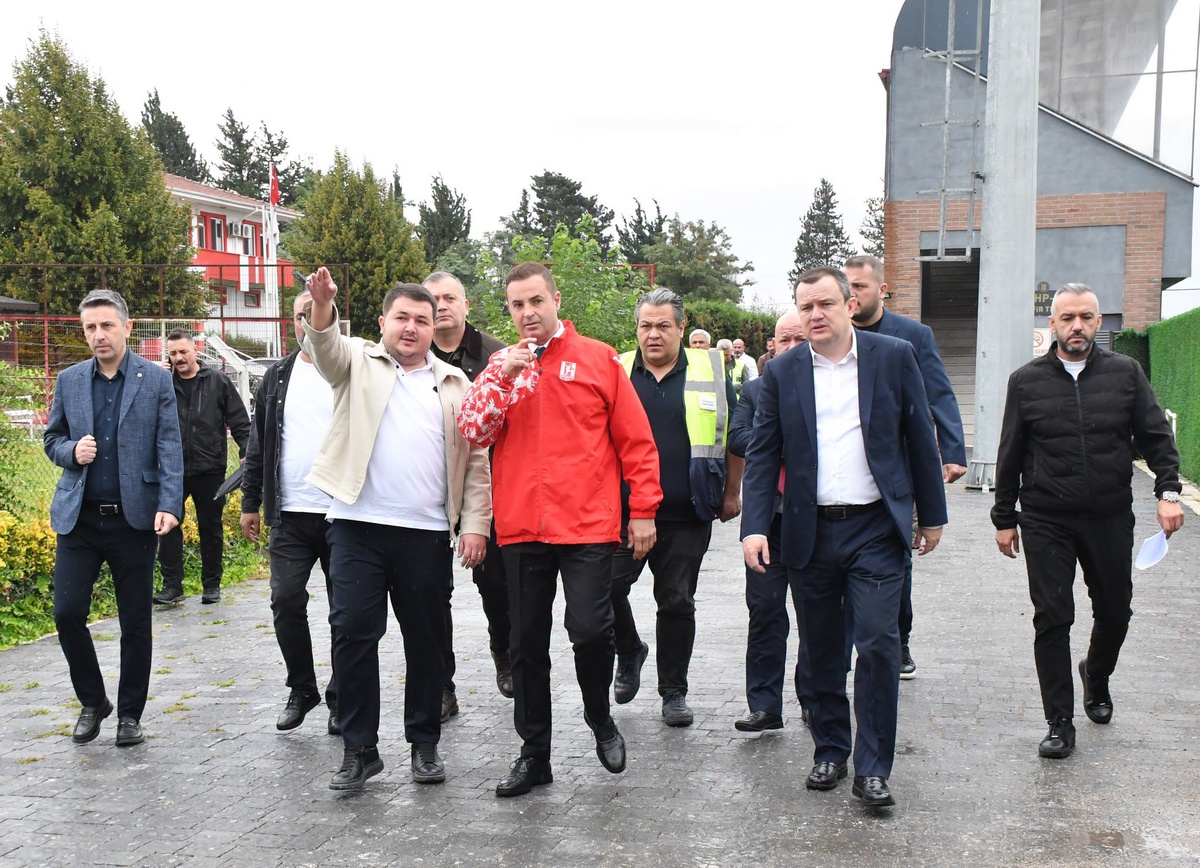 Balıkesirspor, iç saha için tesis sahasını TFF kriterlerine uydurmayı değerlendiriyor