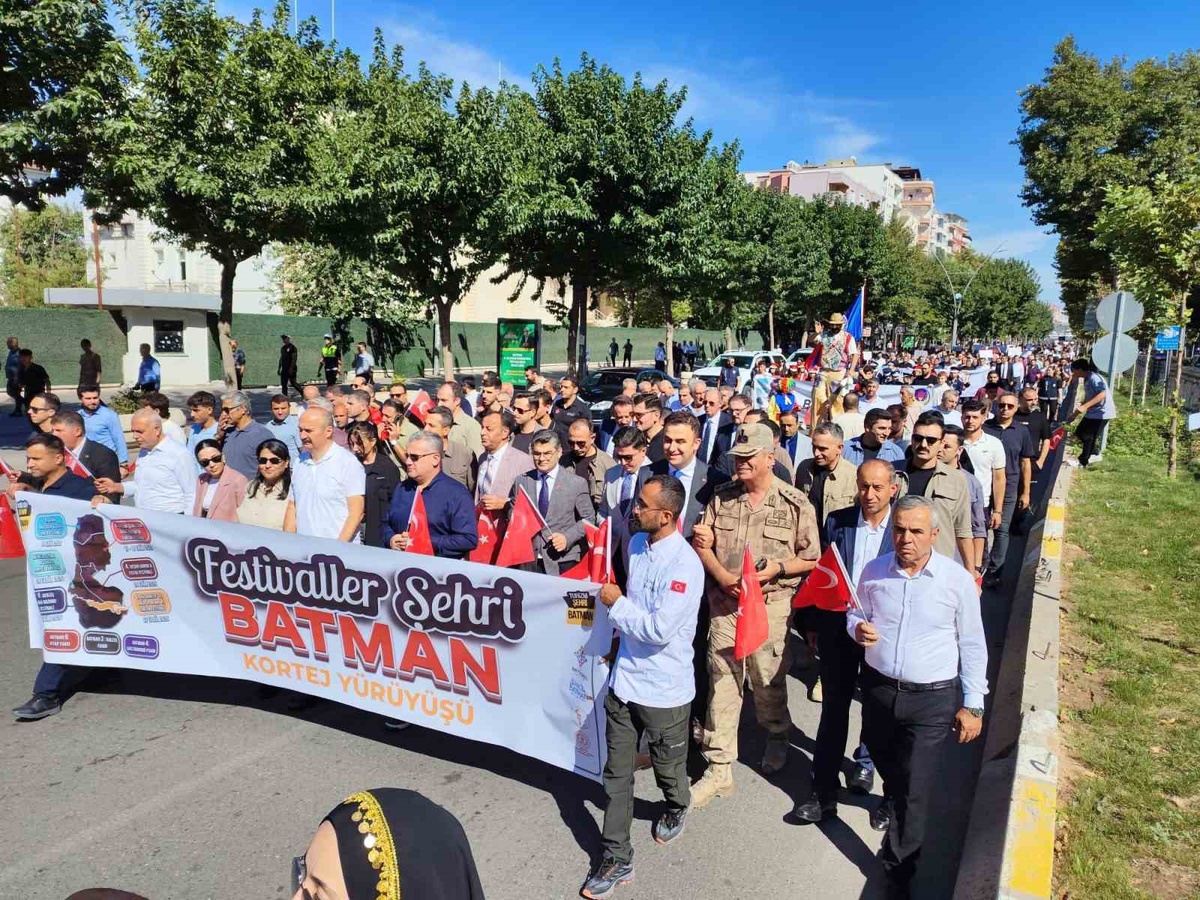 Batman\'da festivaller başladı, geçen yıl 1 milyon 620 bin ziyaretçi geldi