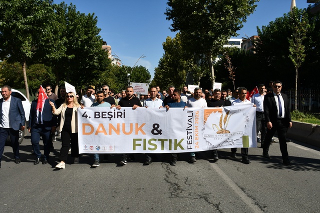 Vali Canalp, Batman festivallerine geçen yıl 1 milyon 620 bin ziyaretçi geldiğini söyledi