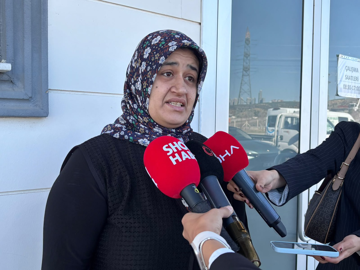 Buse Akgün Gök toprağa verildi; ablası, Bayram\'ın kardeşini bıçakladığını öne sürdü