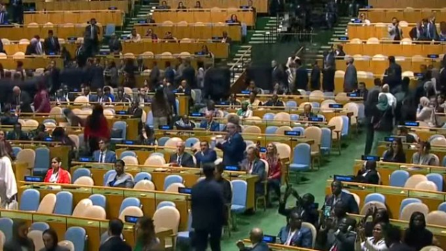 BM'de kepaze olan Netanyahu, Türkiye'ye dil uzattı