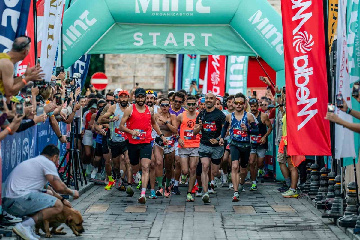 Bodrum Yarı Maratonu 9. kez başlıyor, 23 ülkeden 2 bin 500 sporcu koşacak