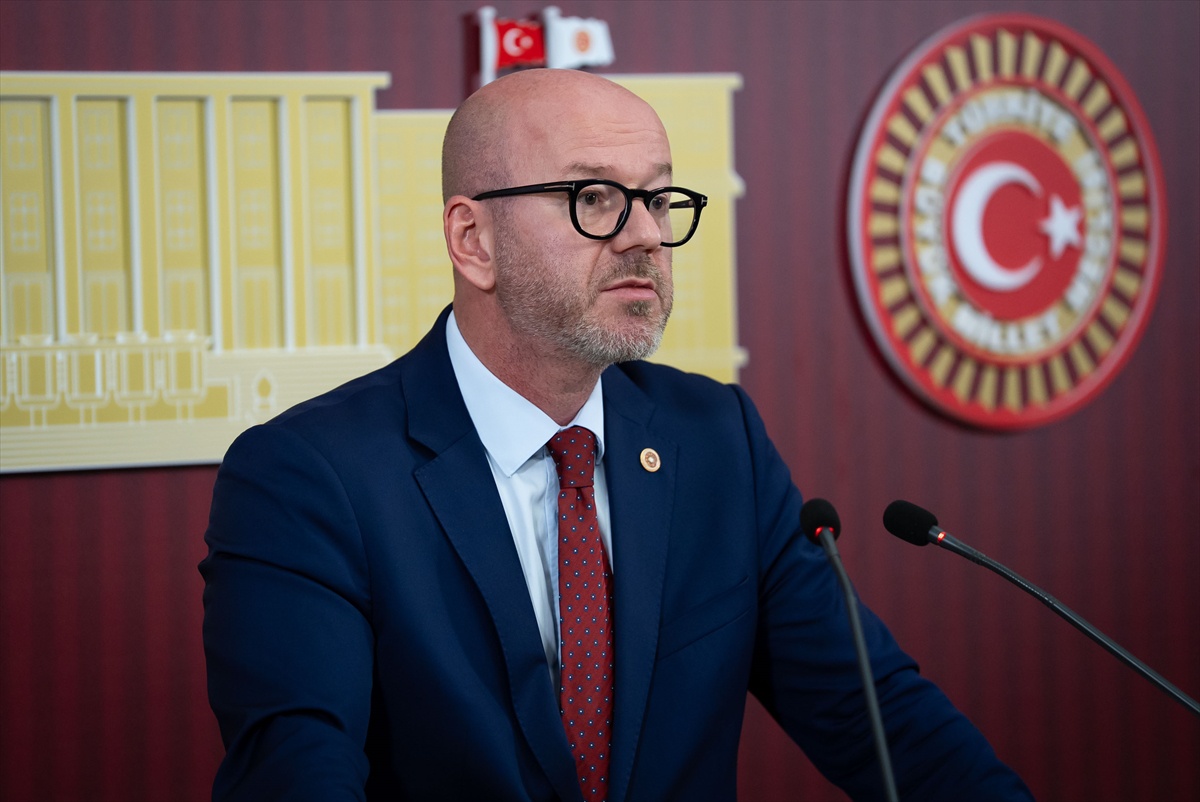 CHP\'li Sarı, 2026\'nın ilk 8 ayında 233 milyar liralık karşılıksız çek olduğunu söyledi