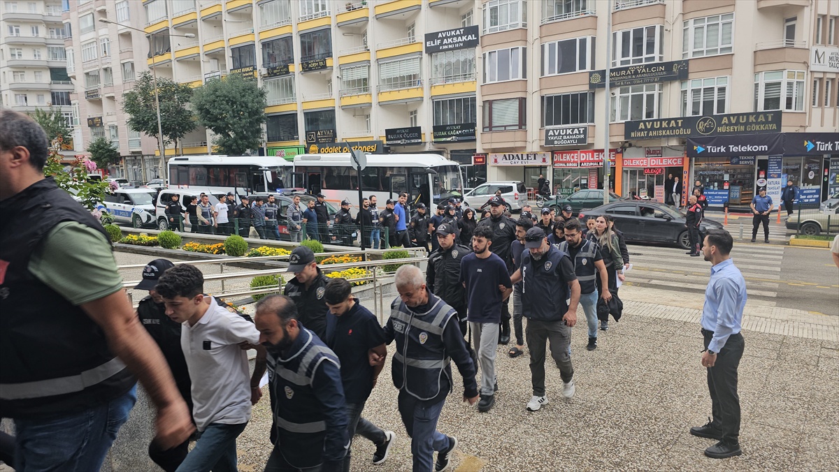 Araç satışında 55 ilde dolandırıcılık yaptığı belirlenen 18 şüpheli gözaltına alındı