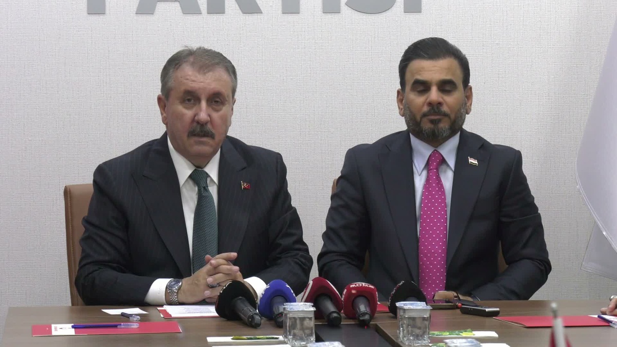 Destici, Irak El Hikmet Hareketi\'nden milletvekillerini ağırladı