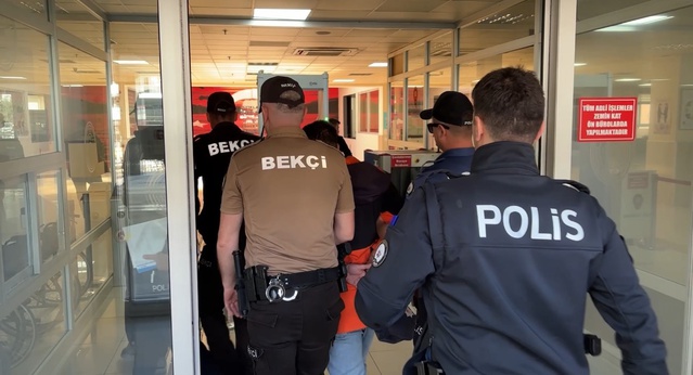 Edirne'de kendilerini uyaran çifte saldıran 3 kişiden 2'si adliyeye sevk edildi