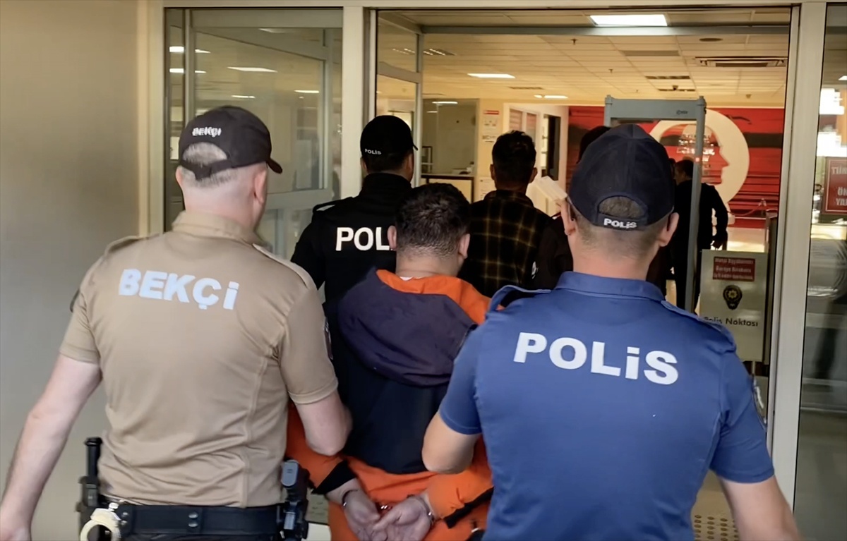 Edirne\'de lokantacı çifti darbeden 2 şüpheliden T.K. tutuklandı, B.Ç. serbest kaldı