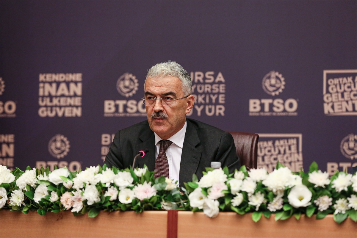 Efkan Ala Bursa\'da 467 milletvekilinin evet oyu, yüzde 80\'i aşan desteği vurguladı