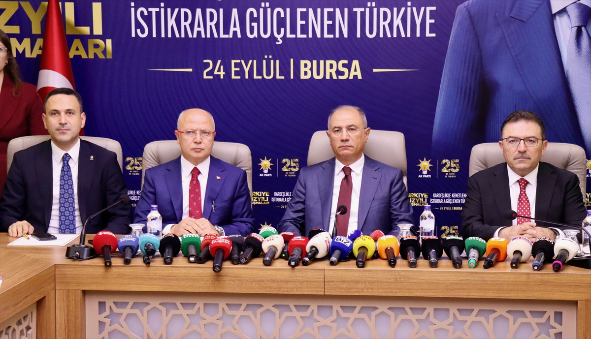 Efkan Ala Bursa\'da içeride güçlü siyaset, dışarıda güçlü diplomasi mesajı verdi