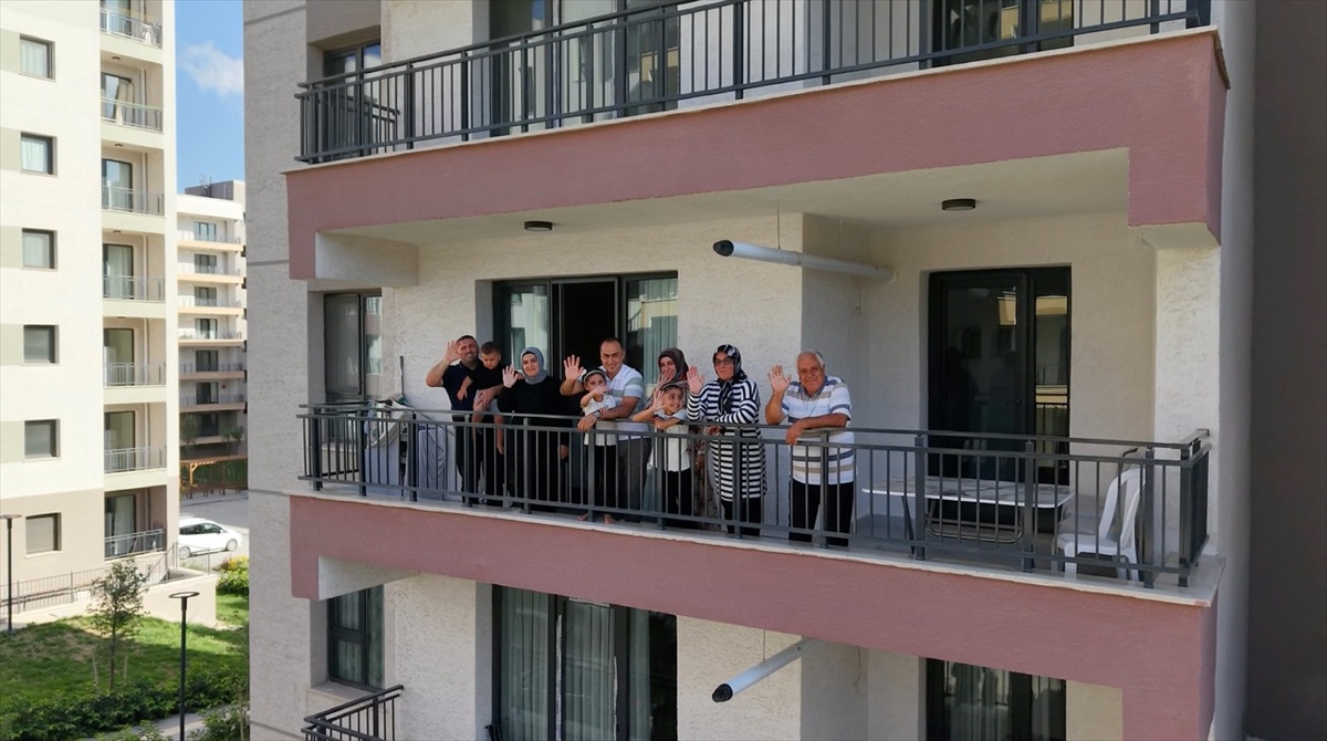 Hatay Antakya\'da Cumhuriyet Mahallesi\'ne yaşam döndü, 80 bin konutta sona gelindi