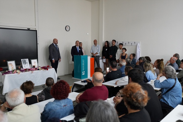 Demet Karakaş, kadavra bağışıyla İzmir Bakırçay Üniversitesinde anıldı