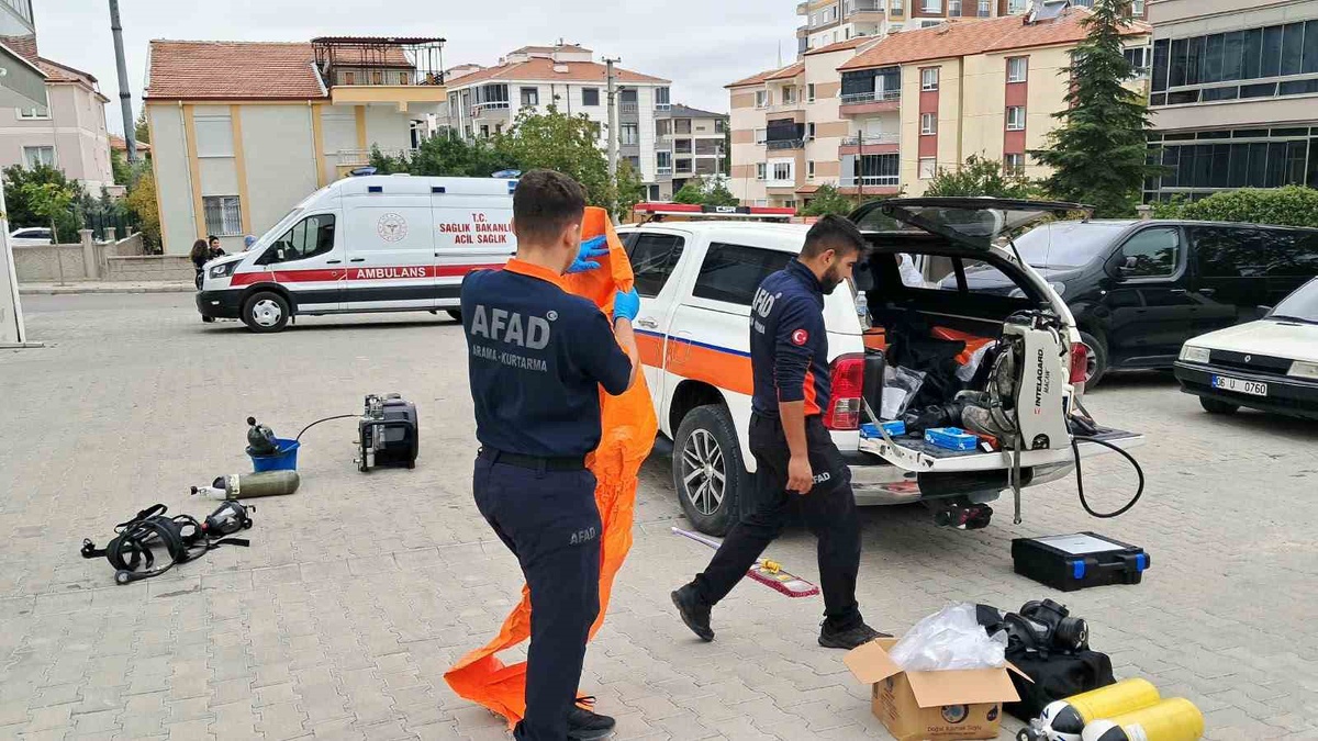 Karaman\'da karı kocanın ölümünde yeni detay: Küçük kız yardım istemiş